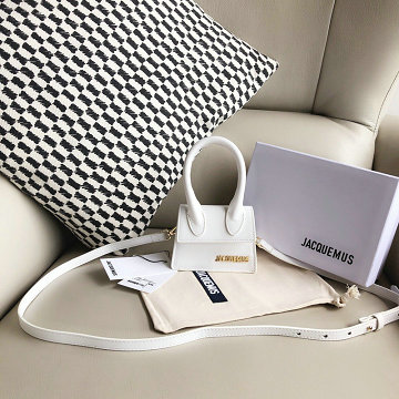 ジャックムー Jacquemus  YS-JQ56038PB  2019年最新入荷 Le sac Chiquito ミニハンドバッグ 2way 斜め掛け ショルダーバッグ レディースかばん レザー