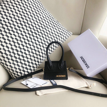ジャックムー Jacquemus  YS-JQ56038PK 2019年最新入荷 Le sac Chiquito ミニハンドバッグ 2way 斜め掛け ショルダーバッグ レディースかばん レザー