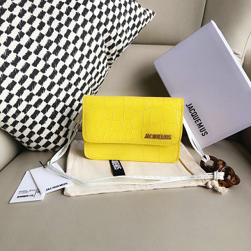 ジャックムー Jacquemus  YS-JQ56048EY 2019年最新入荷 Le Sac Riviera スモール スクエアバッグ 斜め掛け ショルダーバッグ レディースかばん レザー