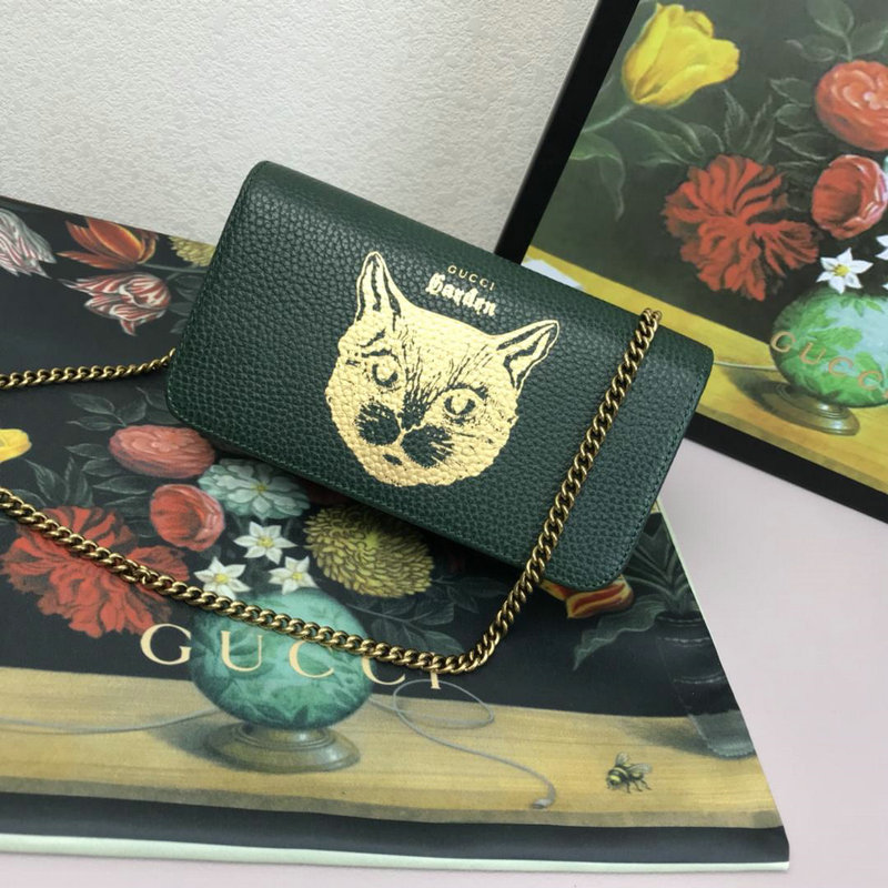 グッチ GUCCI 99-GG521552  2019年最新入荷 チェーンウォレット 斜め掛け ショルダーバッグ カードケース付き カーフスキン グリーン