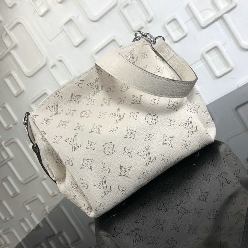 商品名称：ルイヴィトン LOUISVUITTON 99-M51767 2019年最新入荷 バビロン チェーン BB 斜め掛け ショルダーバッグ マヒナレザー 白