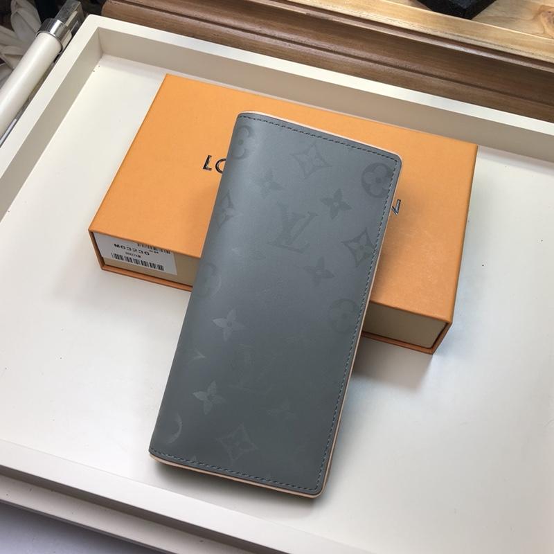 商品名称：ルイヴィトン LOUISVUITTON 99-M63236 2019年最新入荷 ポルトフォイユ ブラザ 二つ折り長財布 モノグラム チタニウム グレー
