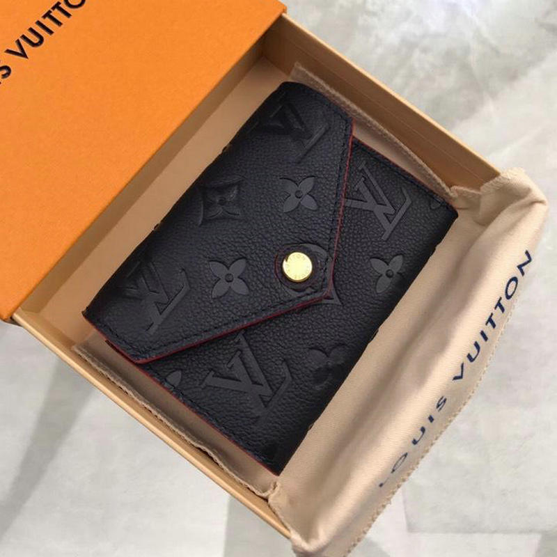 ルイヴィトン LOUISVUITTON 99-M64577 2019年最新入荷 ポルトフォイユ ヴィクトリーヌ 三つ折り短財布 小銭入れ付き モノグラムアンプラント