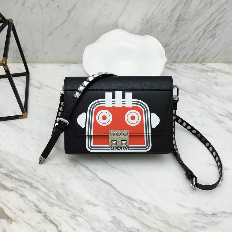 プラダ PRADA 99-PD1BD120 2019年最新入荷 斜め掛け ショルダーバッグ レディースかばん カーフスキン 黒