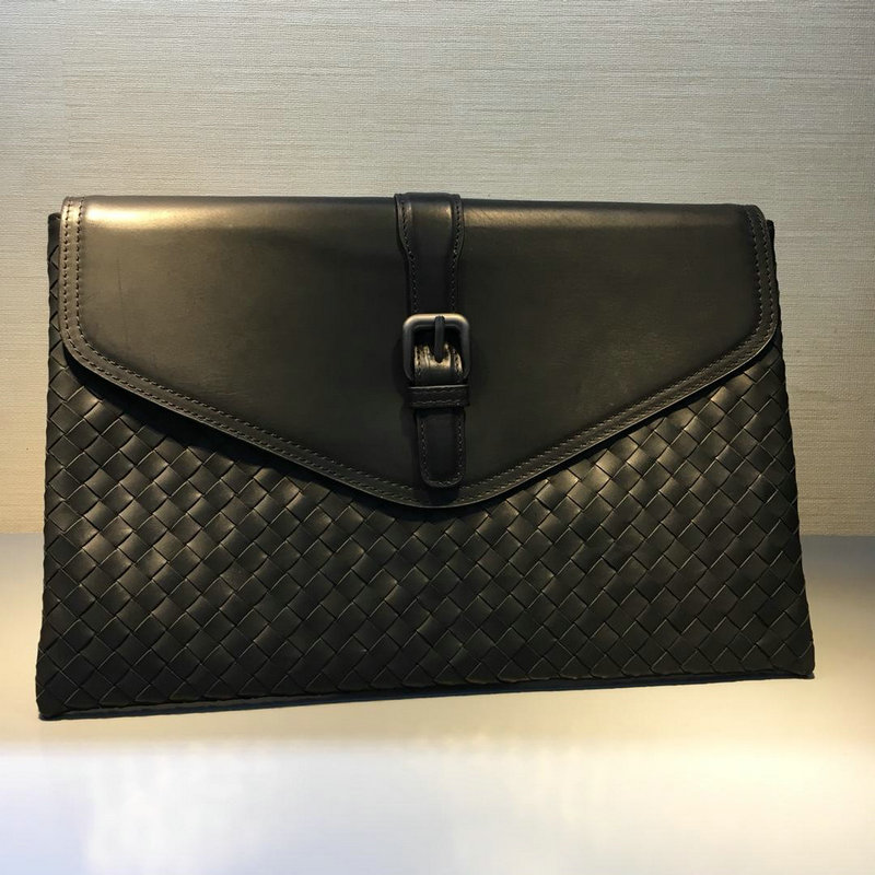 ボッテガヴェネタ BOTTEGAVENETA QJ-BOV0303 2019年最新入荷 クラッチバッグ 手持ちかばん メッセンジャーバッグ カーフスキン メンズ ビジネス 黒