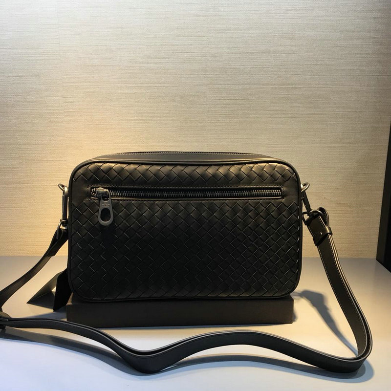 商品名称：ボッテガヴェネタ BOTTEGAVENETA QJ-BOV2505 2019年最新入荷 斜め掛け ショルダーバッグ レディース カーフスキン 黒