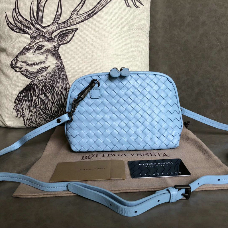 ボッテガヴェネタ BOTTEGAVENETA QJ-BOV5201TL 2019年最新入荷 斜め掛け ショルダーバッグ レディースかばん シェルバッグ ラムスキン 黒