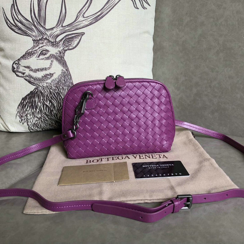 ボッテガヴェネタ BOTTEGAVENETA QJ-BOV5201ZH 2019年最新入荷 斜め掛け ショルダーバッグ レディースかばん シェルバッグ ラムスキン 黒