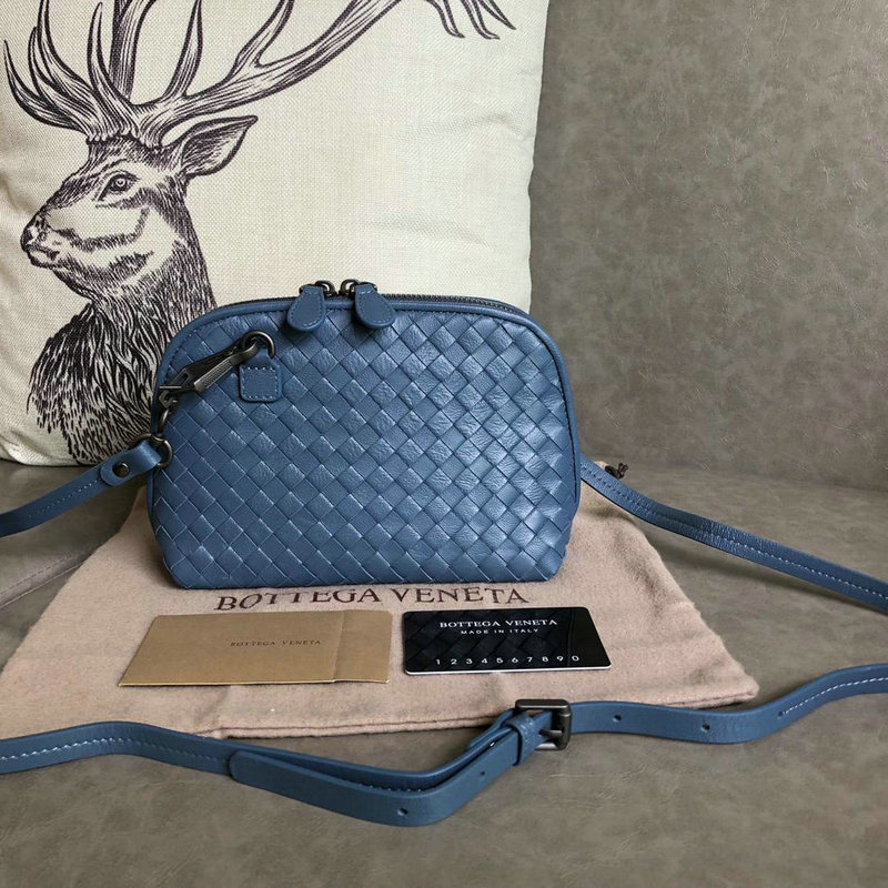 ボッテガヴェネタ BOTTEGAVENETA QJ-BOV5201ZL 2019年最新入荷 斜め掛け ショルダーバッグ レディースかばん シェルバッグ ラムスキン 黒
