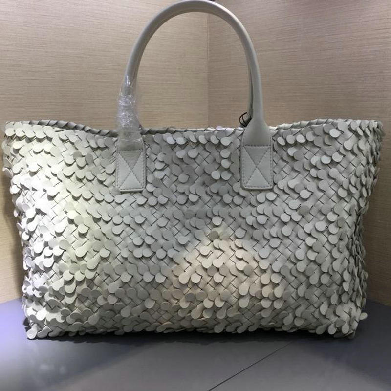 ボッテガヴェネタ BOTTEGAVENETA QJ-BOV5693Y 2019年最新入荷 イントレチャート ナッパ ミディアム カバ ハンドバッグ トートバッグ レディース ラムスキン 赤