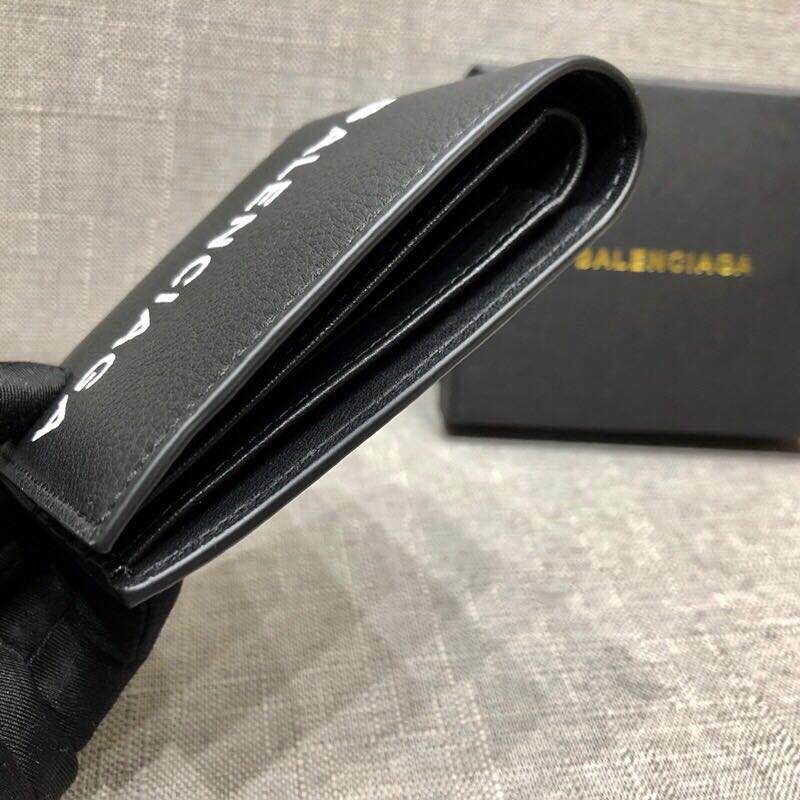 バレンシアガ BALENCIAGA GH-BAS19001 2019年最新入荷 スクエア ウォレット 二つ折り短財布 カーフレザー 黒