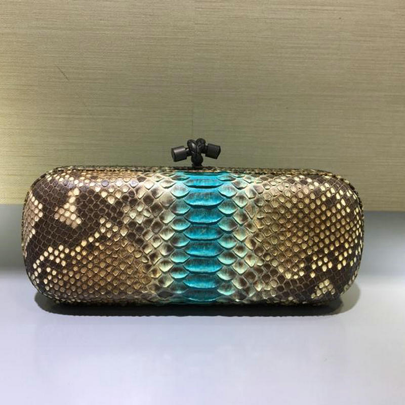 ボッテガヴェネタ BOTTEGAVENETA QJ-BOV8651SDPT 2019年最新入荷 イントレチャート インペロ アイヤーズ ストレッチ ノット 手持ちかばん 蛇柄