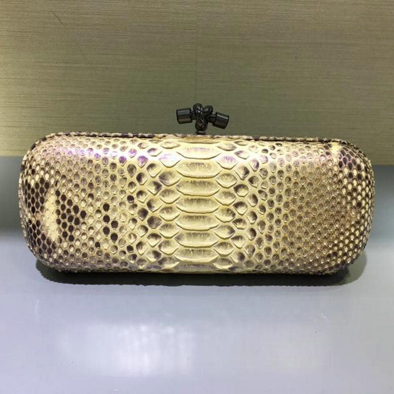 ボッテガヴェネタ BOTTEGAVENETA QJ-BOV8651SDPY 2019年最新入荷 イントレチャート インペロ アイヤーズ ストレッチ ノット 手持ちかばん 蛇柄