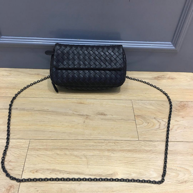 ボッテガヴェネタ BOTTEGAVENETA QJ-BOV10954SH 2019年最新入荷 イントレチャート ナッパ メッセンジャーバッグ 斜め掛け ショルダーバッグ ラムスキン レディース