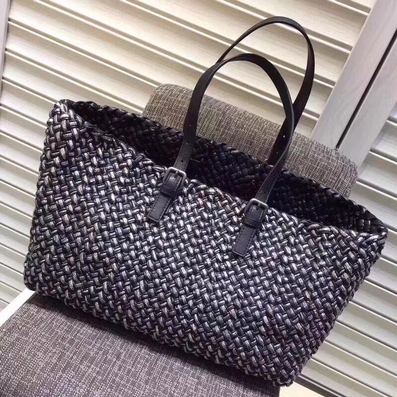 ボッテガヴェネタ BOTTEGAVENETA QJ-BOV9889Y 2019年最新入荷 ショッピングバッグ ハンドバッグ ポーチ付き トートバッグ ラムスキン 大容量