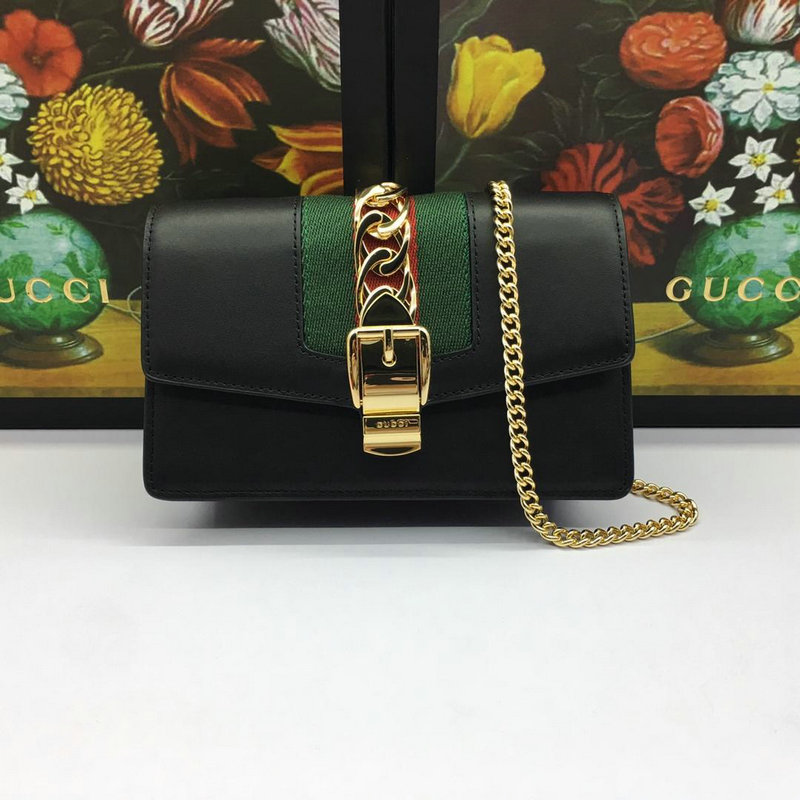 グッチ GUCCI 057-GG494646 2019年最新入荷 シルヴィ スーパーミニバッグ 斜め掛け ショルダーバッグ カーフスキン