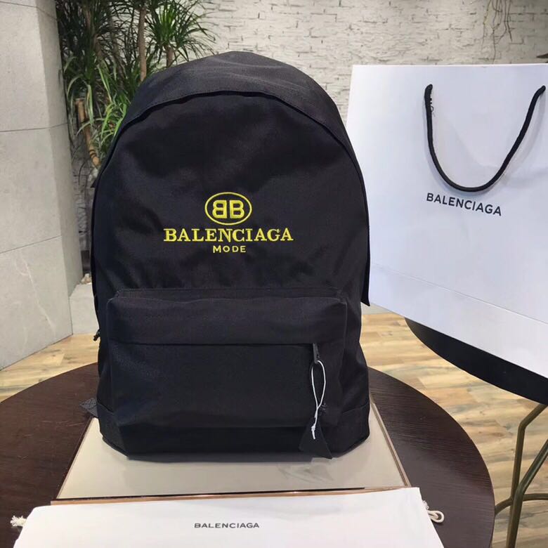 バレンシアガ BALENCIAGA 99-BA085332B 2019年最新入荷 ウィール バックパック ナイロン リュック メンズ レディース リュックサック 通学 通勤