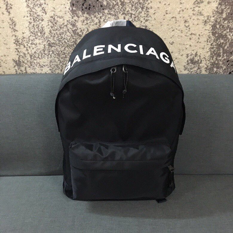 バレンシアガ BALENCIAGA 99-BA085332D 2019年最新入荷 ウィール バックパック ナイロン リュック メンズ レディース リュックサック 通学 通勤