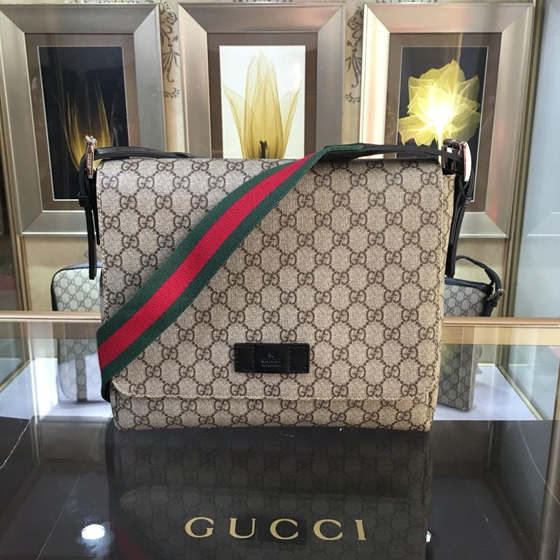 商品名称：GUCCI グッチ 057-GG337074X 2019年最新入荷 斜め掛け ショルダーバッグ メッセンジャーバッグ メンズ キャンパス 通勤 通学