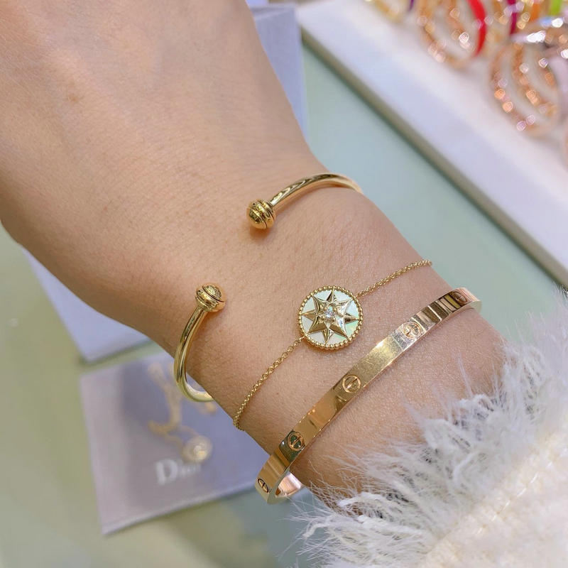クリスチャンディオール CHRISTIAN DIOR 2019年最新入荷 ネックレス スター柄 ペンダント イヤリング ブレスレット セットアップ