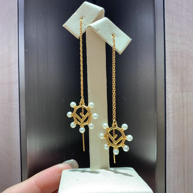 フェンディ FENDI 2CZ-FDEH19001 19年最新入荷 イヤリング ロング アクセサリー ゴールド