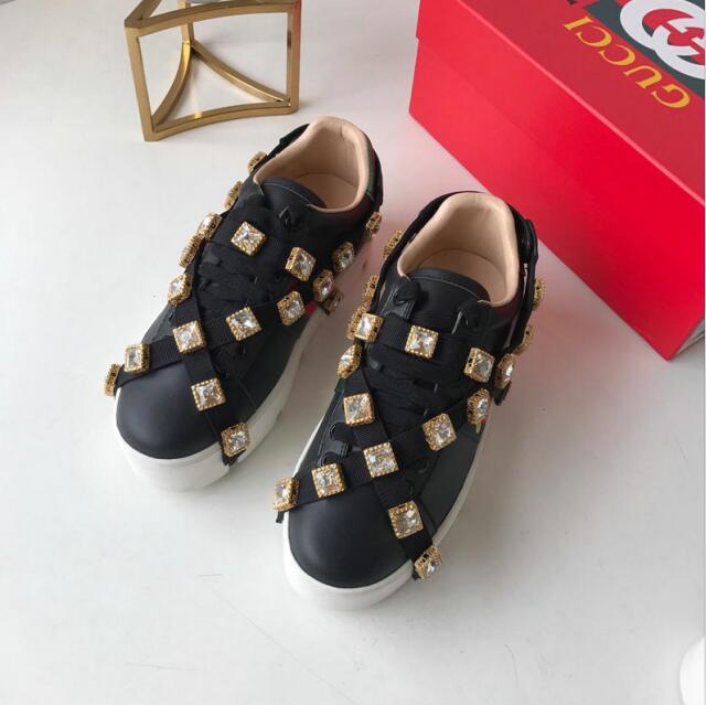 グッチ GUCCI 2019年最新入荷 スニーカー レディース カジュアルシューズ ハチ レースアップ スポーツシューズ 通勤 通学