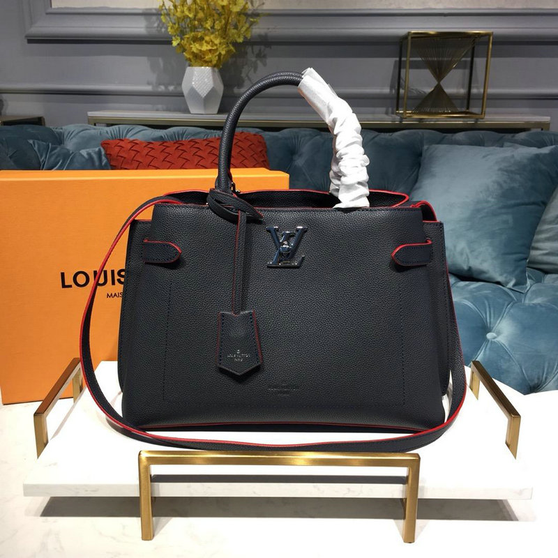 商品名称：ルイヴィトン LOUISVUITTON 057-M53645 2019年最新入荷 ロックミー デー ハンドバッグ 2way ショルダーバッグ レディース グレインカーフレザー