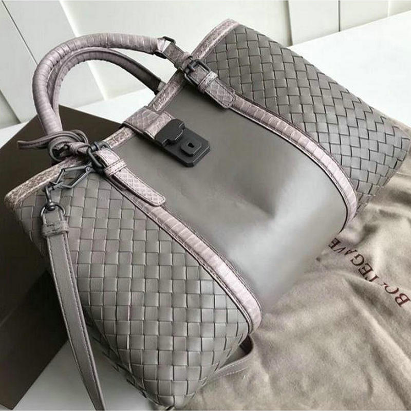 ボッテガヴェネタ BOTTEGAVENETA aj-BOV7453TY 2019年最新入荷 イントレチャート ローマバッグ ハンドバッグ 2way ショルダーバッグ カーフスキン