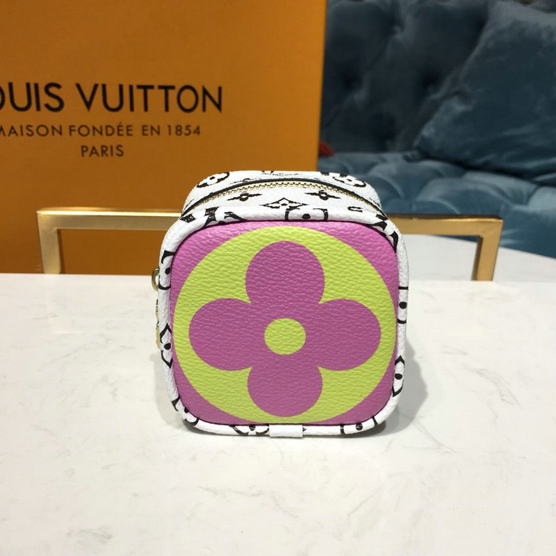 商品名称：ルイヴィトン LOUISVUITTON 057-M67669 2019年最新入荷 ポルトモネ キューブ コインケース 小銭入れ モノグラムキャンバス