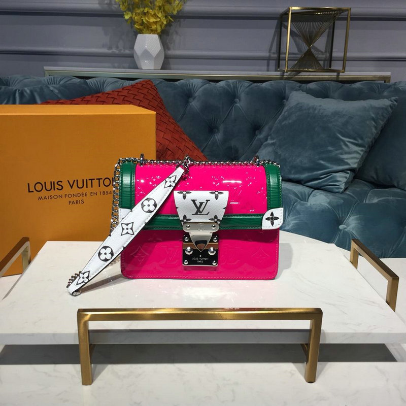ルイヴィトン LOUISVUITTON 057-M90443 2019年最新入荷 LVワインウッド PM ショルダーバッグ モノグラムヴェルニ