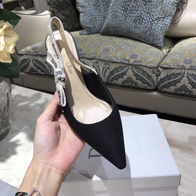 クリスチャンディオール CHRISTIAN DIOR 26-CDJ19013 2019年夏最新入荷 ローヒールシューズ サマーサンダル ピンヒールサンダル 黒