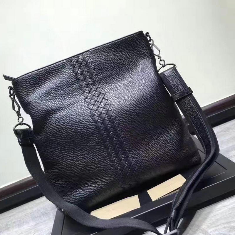 商品名称：ボッテガヴェネタ BOTTEGAVENETA 2019年最新入荷 斜め掛け ショルダーバッグ メンズかばん カーフスキン 通勤 ビジネス 黒