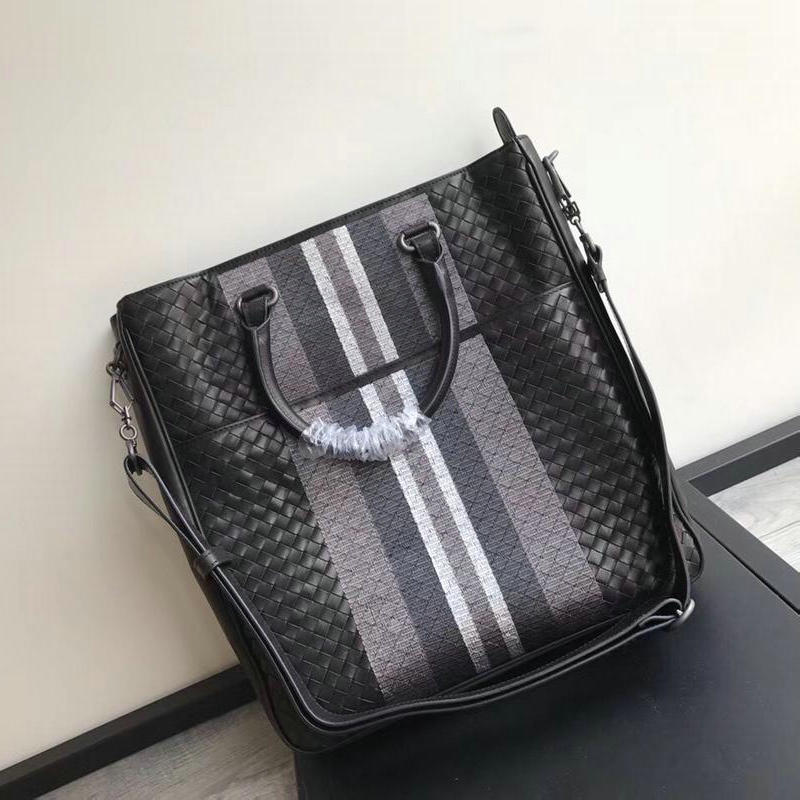 ボッテガヴェネタ BOTTEGAVENETA aj-BOV429042T 2019年最新入荷 イントレチャート ハンドバッグ メンズ トートバッグ 2way ショルダーバッグ 黒