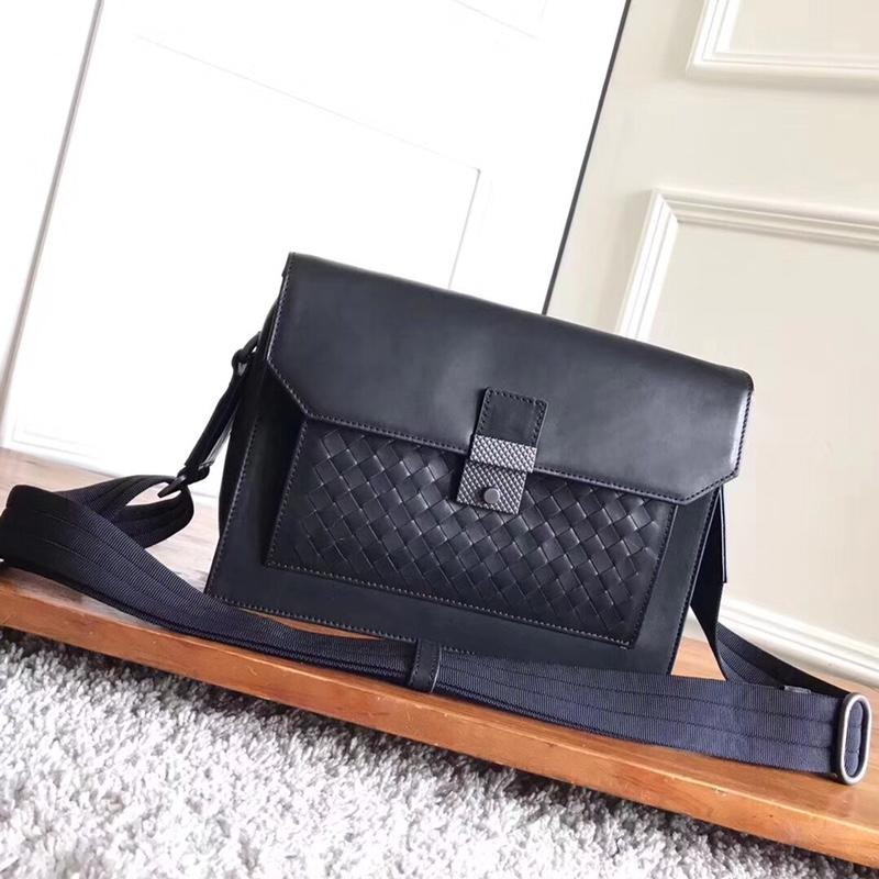 ボッテガヴェネタ BOTTEGAVENETA aj-BOV477666 2019年最新入荷 イントレチャート スモール メッセンジャーバッグ 斜め掛け ショルダーバッグ カーフスキン