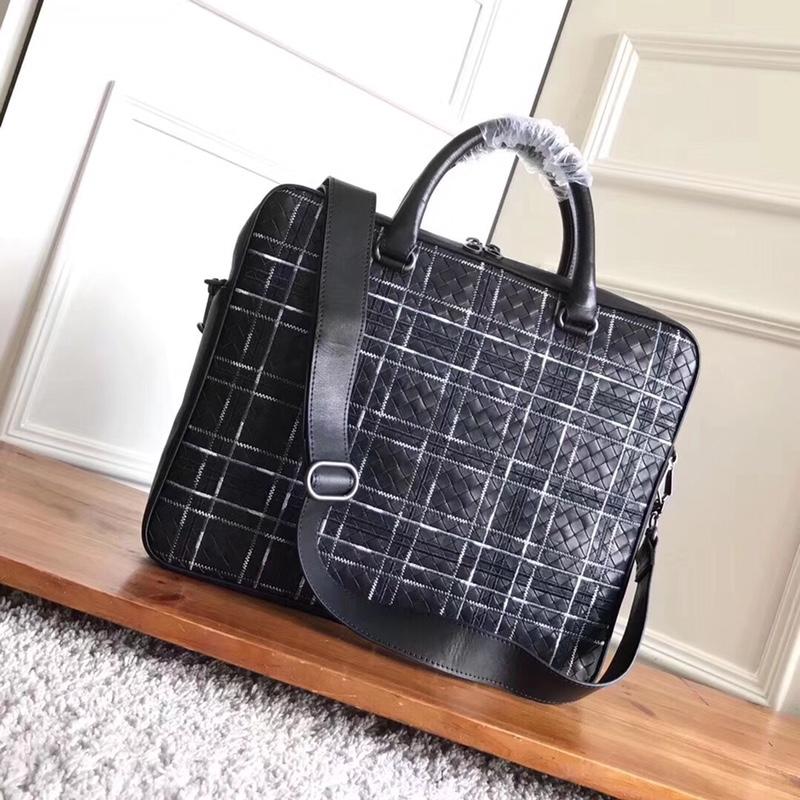 ボッテガヴェネタ BOTTEGAVENETA 2019年最新入荷 イントレチャート ブリーフケース ビジネス メンズ トートバッグ ショルダーバッグ