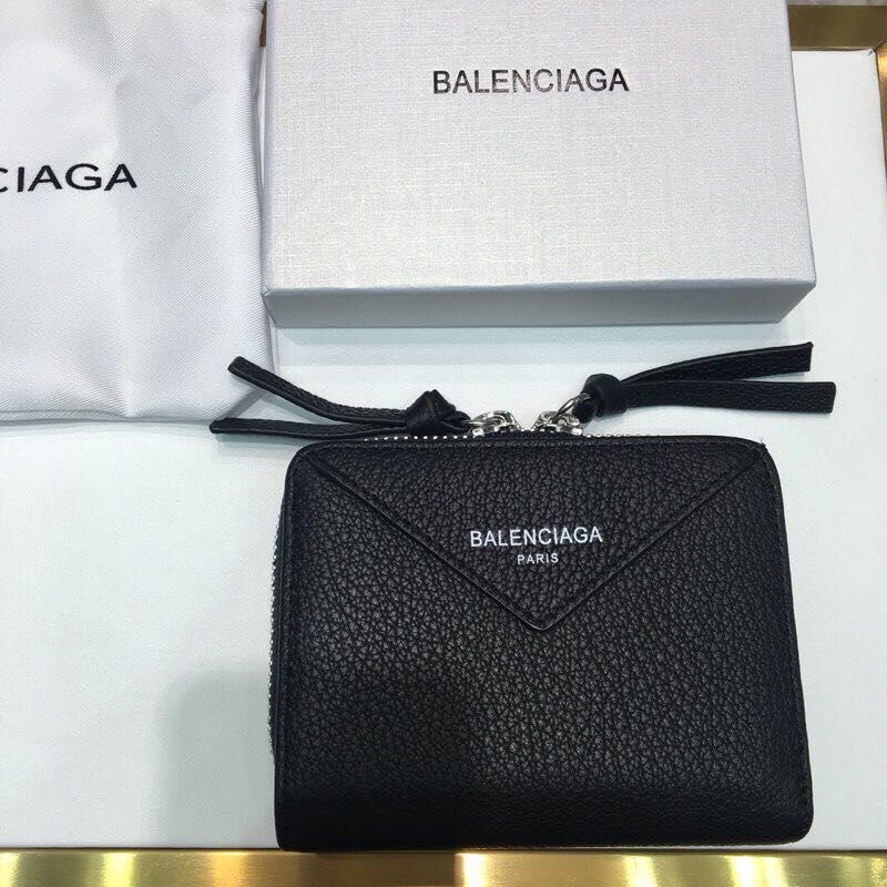 商品名称：バレンシアガ BALENCIAGA GH-BAS19004 2019年最新入荷 ペーパー コンチネンタル ジップアラウンド ショートウォレット ファスナー短財布 小銭入れ 黒