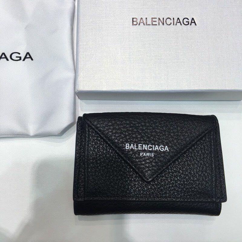 バレンシアガ BALENCIAGA GH-BAS190052019年最新入荷 ペーパー ミニ ウォレット カートロット コインセクション カーフスキン 黒