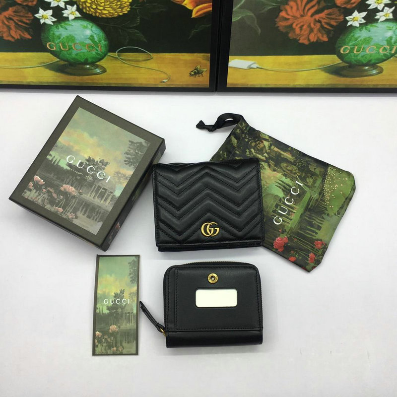 グッチ GUCCI 2019年夏最新作 GG マーモント 二つ折り短財布 小銭入れ コインケース付き 札入れ 黒