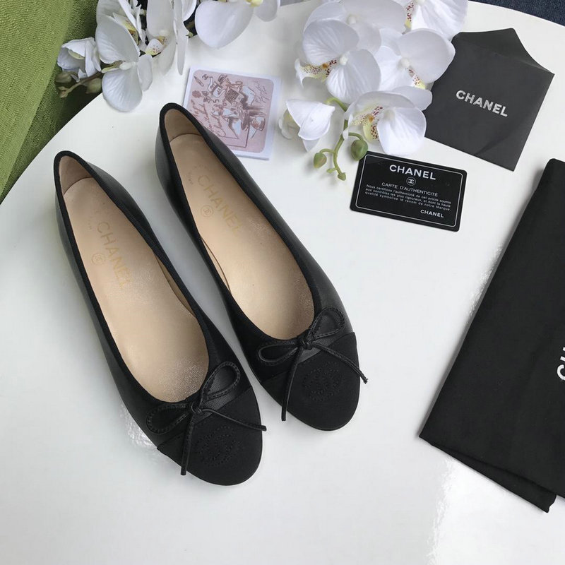 商品名称：シャネル CHANEL 26-CHJ19017 2019年夏最新入荷 パンプス バレーシューズ フラットシューズ レザー レディース カジュアル ローファー