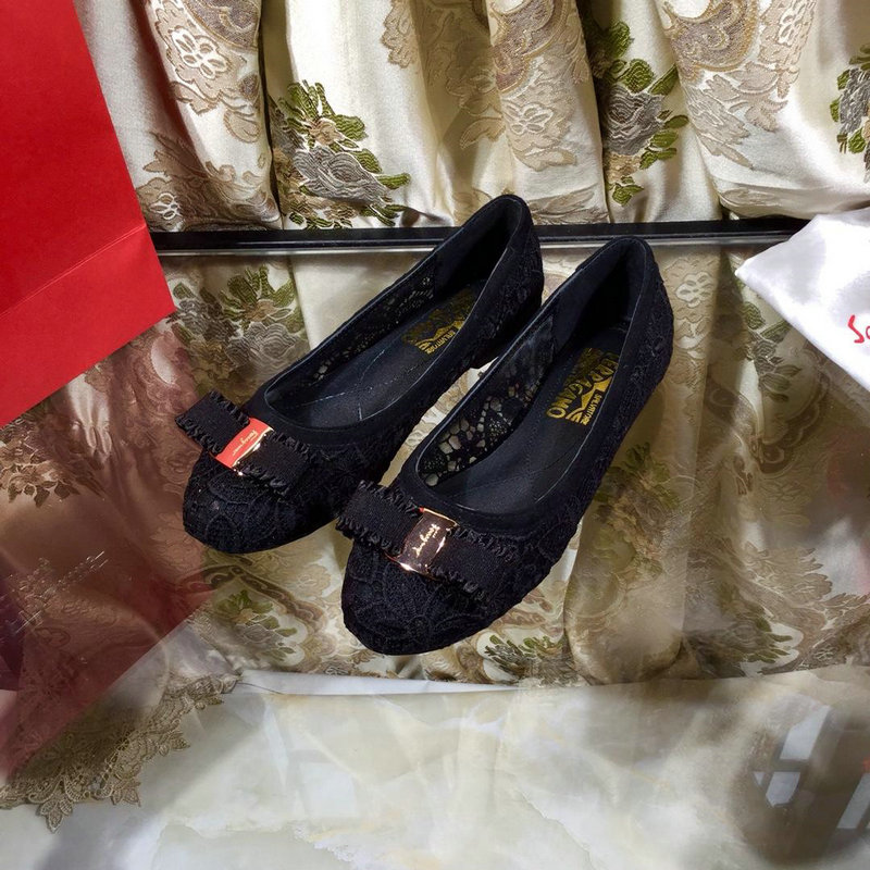 サルヴァトーレ フェラガモ FERRAGAMO 2019年最新入荷 パンプス フラットシューズ レディース 靴 ウィメンズ レザー 通勤 カジュアルシューズ