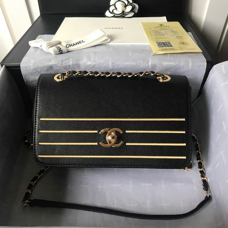 商品名称：シャネル CHANEL 2CC-CH0100 019年最新入荷 フラップバッグ 斜め掛けショルダーバッグ レディースかばん ウィメンズ エンブロイダリー グレインド カーフスキン
