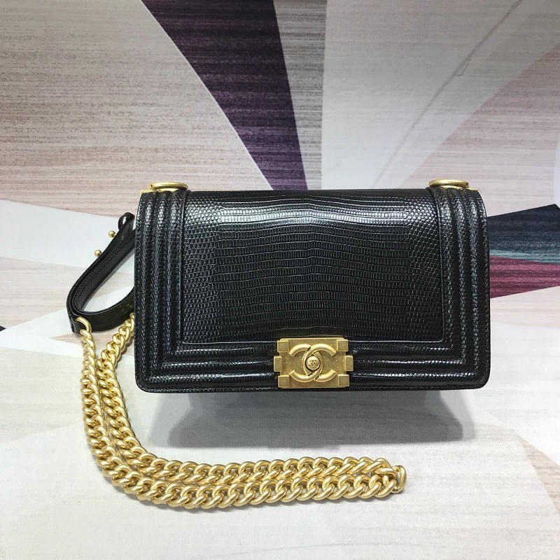 商品名称：シャネル CHANEL CC-CH67086XW 2019年最新入荷 BOY CHANEL スモール ハンドバッグ 斜め掛け ショルダーバッグ トカゲ柄 レディース