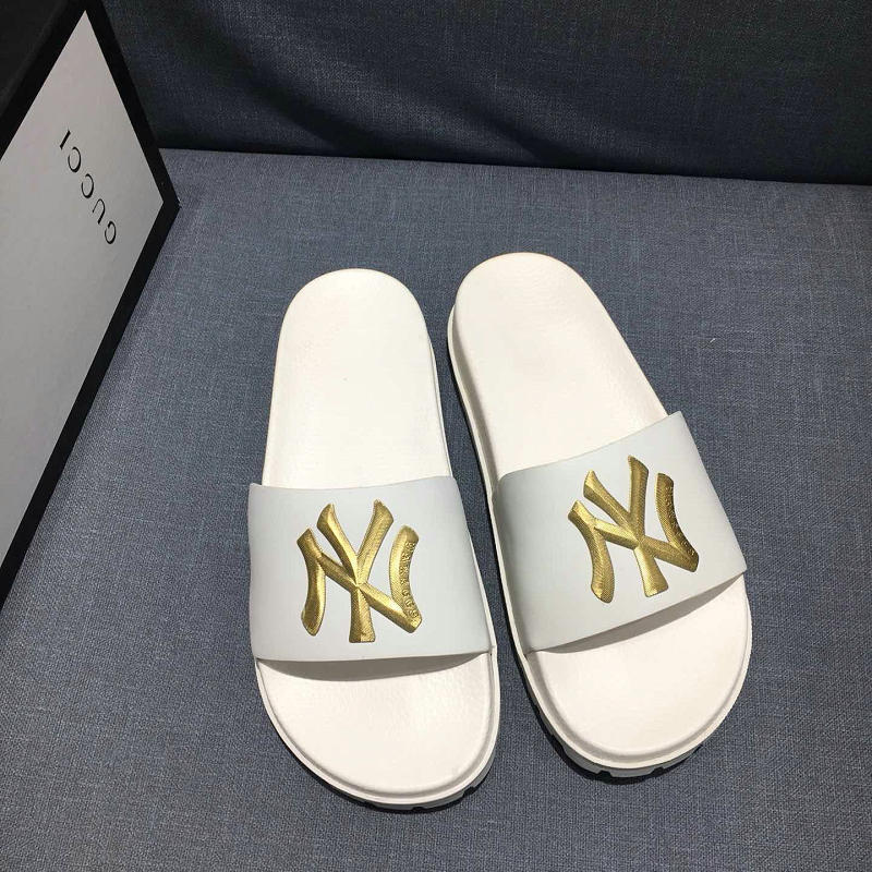 グッチ GUCCI 26-GGJ19047N 2019年最新入荷 スリッパ レザー ミュール サンダル サマーサンダル メンズ 靴