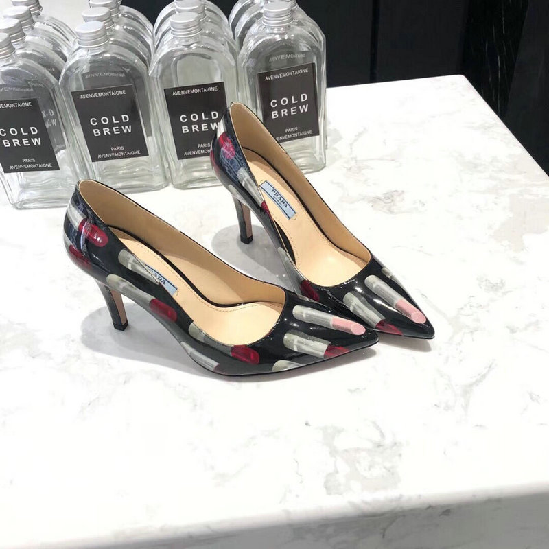 商品名称：プラダ PRADA 2019年最新入荷 パンプス ハイヒールシューズ レディース 靴 パテントレザー