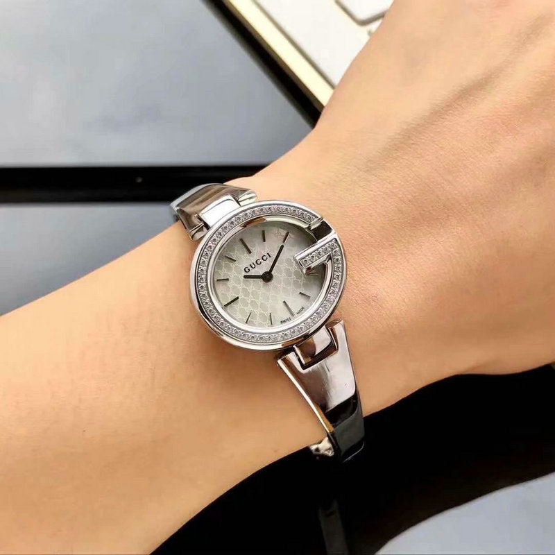 グッチ ZX-GGT19008 GUCCI 2019年最新入荷 Gタイムレス スモール ウォッチ 27mm レディース 腕時計 ウィメンズ時計 ステンレスベルト