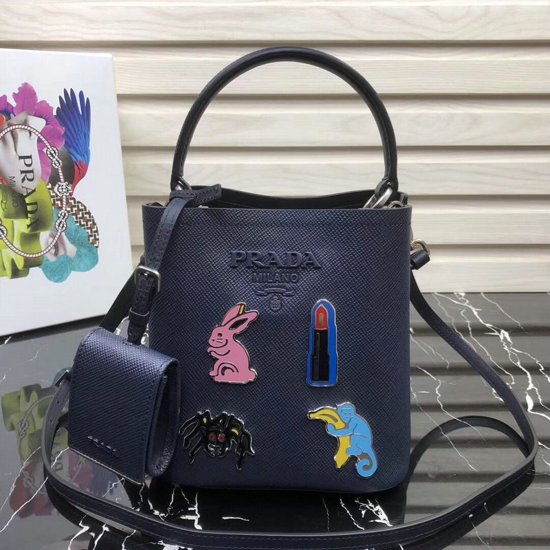 商品名称：プラダ PRADA 025-PD1BA217L 2019年最新作 パニエ Panier ハンドバッグ 2way ショルダーバッグ レザー