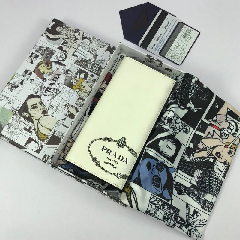 プラダ PRADA  025-PD2MV836 2019年最新作 ロングウォレット 二つ折り長財布 カーフスキン