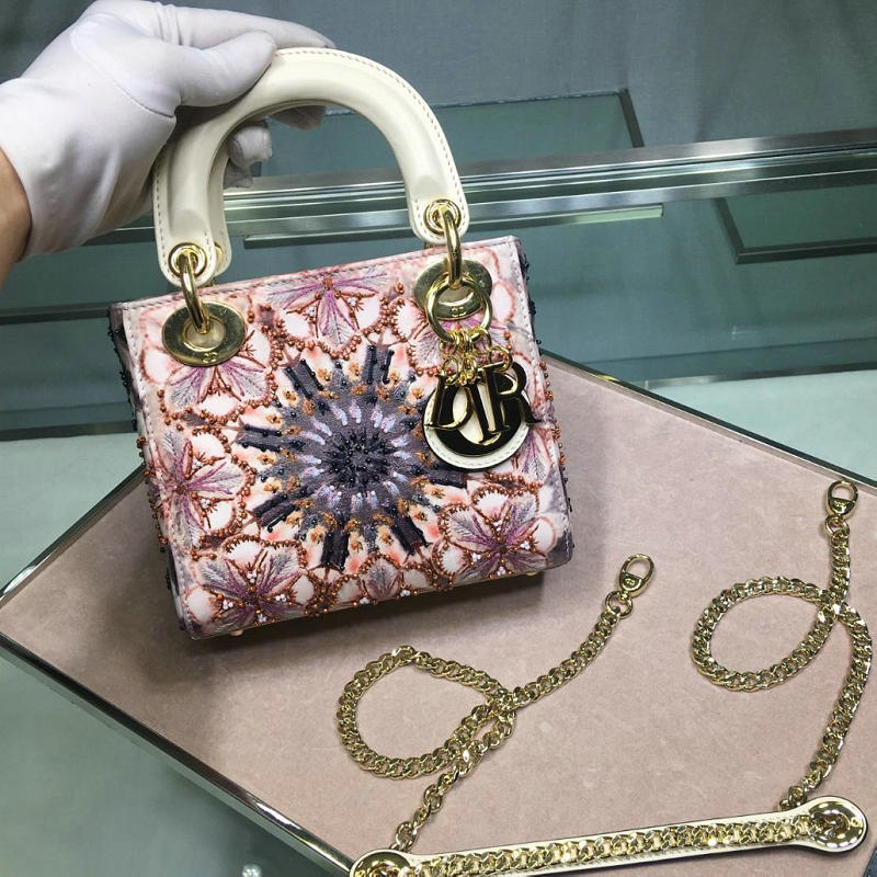 クリスチャンディオール CHRISTIAN DIOR GH-CD0505 2019年最新入荷 カナージュ ハンドバッグ 2way ショルダーバッグ トートバッグ 通勤 レザー