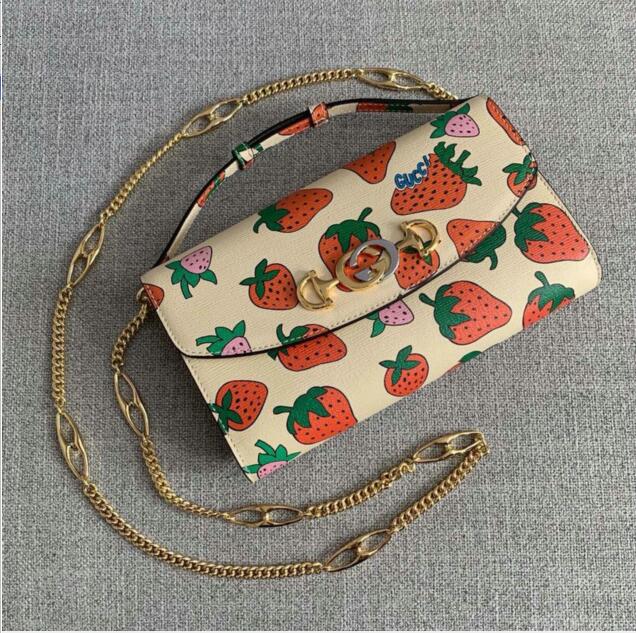 グッチ GUCCI GH-GG572375C 2019年最新入荷 チェリー付き チェーンウォレット ショルダーバグ スモール カーフスキン