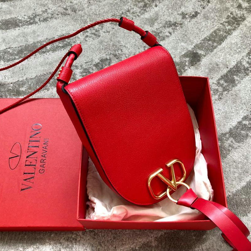 ヴァレンティノ Valentino GH-VL0071 2019年最新入荷 Vリング スモール クロスボディバッグ 斜め掛け ョルダーバッグ ラムスキン